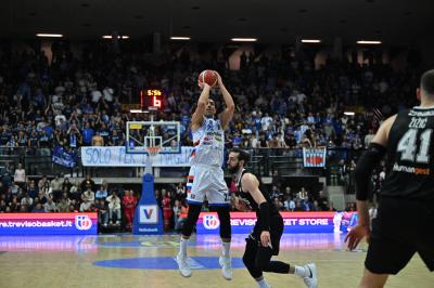 TREVISO 07 04 2025 LBA, CAMPIONATO 2024-2025 NUTRIBULLET TREVISO BASKET - SEGAFREDFO VIRTUS BOLOGNA
