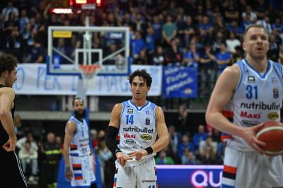 TREVISO 07 04 2025 LBA, CAMPIONATO 2024-2025 NUTRIBULLET TREVISO BASKET - SEGAFREDFO VIRTUS BOLOGNA