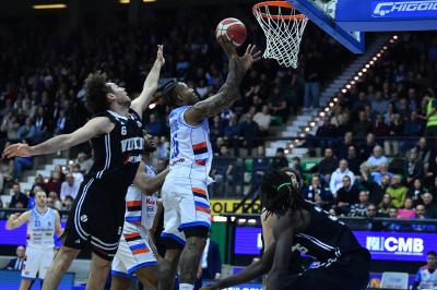 TREVISO 07 04 2025 LBA, CAMPIONATO 2024-2025 NUTRIBULLET TREVISO BASKET - SEGAFREDFO VIRTUS BOLOGNA