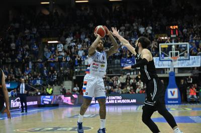 TREVISO 07 04 2025 LBA, CAMPIONATO 2024-2025 NUTRIBULLET TREVISO BASKET - SEGAFREDFO VIRTUS BOLOGNA