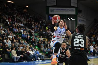 TREVISO 07 04 2025 LBA, CAMPIONATO 2024-2025 NUTRIBULLET TREVISO BASKET - SEGAFREDFO VIRTUS BOLOGNA