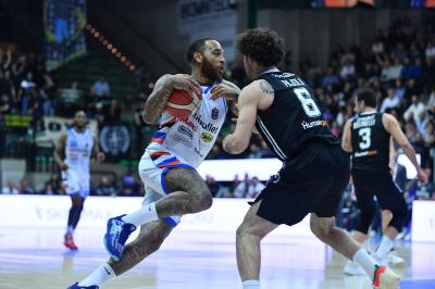 TREVISO 07 04 2025 LBA, CAMPIONATO 2024-2025 NUTRIBULLET TREVISO BASKET - SEGAFREDFO VIRTUS BOLOGNA