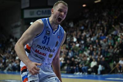 TREVISO 07 04 2025 LBA, CAMPIONATO 2024-2025 NUTRIBULLET TREVISO BASKET - SEGAFREDFO VIRTUS BOLOGNA