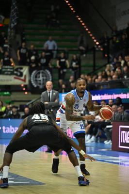 TREVISO 07 04 2025 LBA, CAMPIONATO 2024-2025 NUTRIBULLET TREVISO BASKET - SEGAFREDFO VIRTUS BOLOGNA
