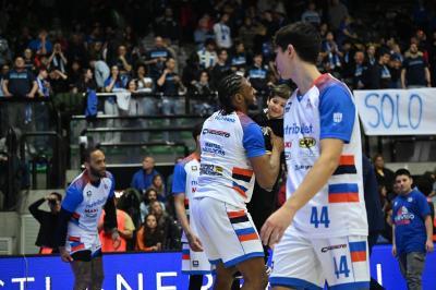 TREVISO 07 04 2025 LBA, CAMPIONATO 2024-2025 NUTRIBULLET TREVISO BASKET - SEGAFREDFO VIRTUS BOLOGNA