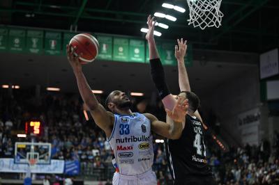 TREVISO 07 04 2025 LBA, CAMPIONATO 2024-2025 NUTRIBULLET TREVISO BASKET - SEGAFREDFO VIRTUS BOLOGNA