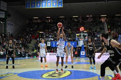 TREVISO 07 04 2025 LBA, CAMPIONATO 2024-2025 NUTRIBULLET TREVISO BASKET - SEGAFREDFO VIRTUS BOLOGNA