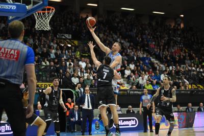 TREVISO 19 04 2025 LBA CAMPIONATO 2024-2025 NUTRIBULLET TREVISO BASKET - DERTHONA BASKET