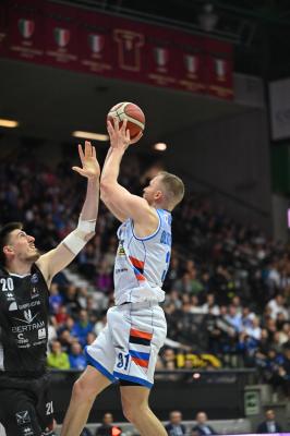 TREVISO 19 04 2025 LBA CAMPIONATO 2024-2025 NUTRIBULLET TREVISO BASKET - DERTHONA BASKET