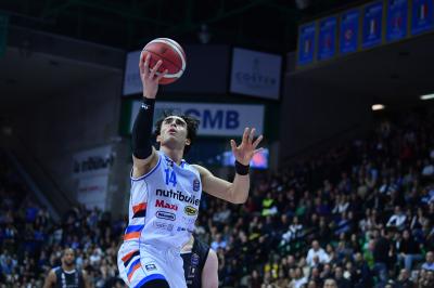 TREVISO 19 04 2025 LBA CAMPIONATO 2024-2025 NUTRIBULLET TREVISO BASKET - DERTHONA BASKET