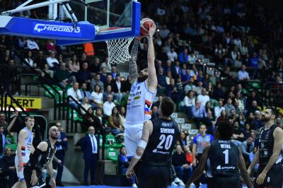 TREVISO 19 04 2025 LBA CAMPIONATO 2024-2025 NUTRIBULLET TREVISO BASKET - DERTHONA BASKET