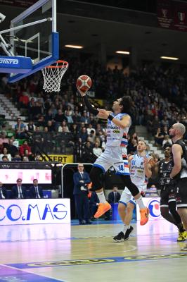 TREVISO 19 04 2025 LBA CAMPIONATO 2024-2025 NUTRIBULLET TREVISO BASKET - DERTHONA BASKET