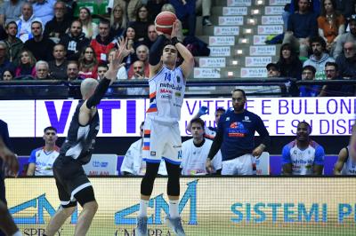 TREVISO 19 04 2025 LBA CAMPIONATO 2024-2025 NUTRIBULLET TREVISO BASKET - DERTHONA BASKET
