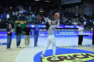 TREVISO 19 04 2025 LBA CAMPIONATO 2024-2025 NUTRIBULLET TREVISO BASKET - DERTHONA BASKET