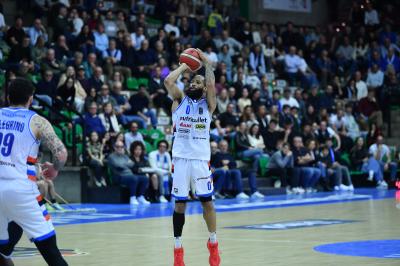 TREVISO 19 04 2025 LBA CAMPIONATO 2024-2025 NUTRIBULLET TREVISO BASKET - DERTHONA BASKET