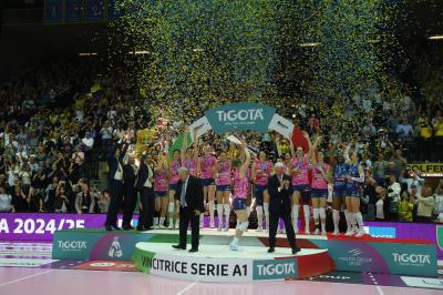 TREVISO 22 04 2025 LEGAVOLLEY PLAYOFF CAMPIONATO 2024-2025 PROSECCO DOC IMOCO - CONSEGNA SCUDETTO