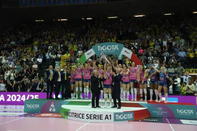 TREVISO 22 04 2025 LEGAVOLLEY PLAYOFF CAMPIONATO 2024-2025 PROSECCO DOC IMOCO - CONSEGNA SCUDETTO
