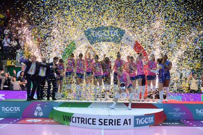 TREVISO 22 04 2025 LEGAVOLLEY PLAYOFF CAMPIONATO 2024-2025 PROSECCO DOC IMOCO - CONSEGNA SCUDETTO