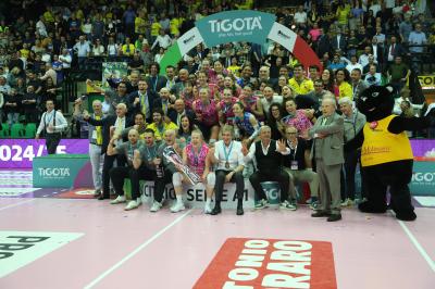 TREVISO 22 04 2025 LEGAVOLLEY PLAYOFF CAMPIONATO 2024-2025 PROSECCO DOC IMOCO - CONSEGNA SCUDETTO