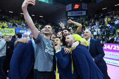 TREVISO 22 04 2025 LEGAVOLLEY PLAYOFF CAMPIONATO 2024-2025 PROSECCO DOC IMOCO - CONSEGNA SCUDETTO