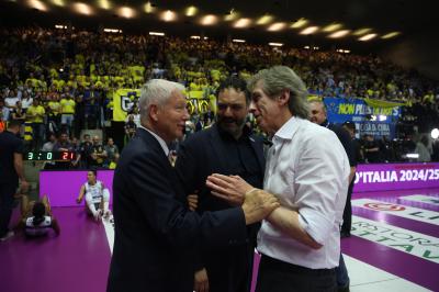 TREVISO 22 04 2025 LEGAVOLLEY PLAYOFF CAMPIONATO 2024-2025 PROSECCO DOC IMOCO - CONSEGNA SCUDETTO
