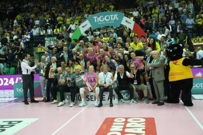 TREVISO 22 04 2025 LEGAVOLLEY PLAYOFF CAMPIONATO 2024-2025 PROSECCO DOC IMOCO - CONSEGNA SCUDETTO