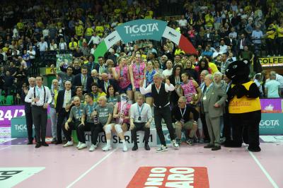 TREVISO 22 04 2025 LEGAVOLLEY PLAYOFF CAMPIONATO 2024-2025 PROSECCO DOC IMOCO - CONSEGNA SCUDETTO