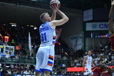 TREVISO 04 05 2025 LBA CAMPIONATO 2024-2025 NUTRIBULLET TREVISO BASKET - UMANA REYER VENEZIA