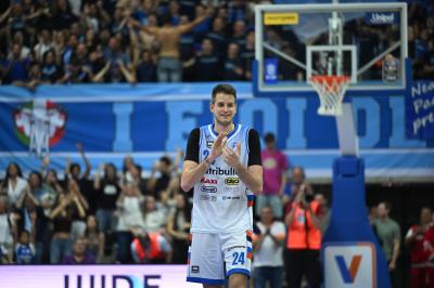 TREVISO 04 05 2025 LBA CAMPIONATO 2024-2025 NUTRIBULLET TREVISO BASKET - UMANA REYER VENEZIA