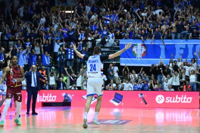 TREVISO 04 05 2025 LBA CAMPIONATO 2024-2025 NUTRIBULLET TREVISO BASKET - UMANA REYER VENEZIA
