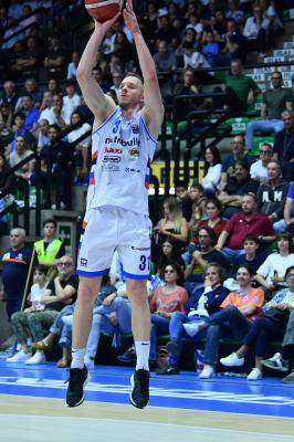 TREVISO 04 05 2025 LBA CAMPIONATO 2024-2025 NUTRIBULLET TREVISO BASKET - UMANA REYER VENEZIA