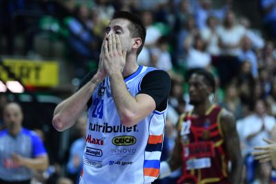 TREVISO 04 05 2025 LBA CAMPIONATO 2024-2025 NUTRIBULLET TREVISO BASKET - UMANA REYER VENEZIA