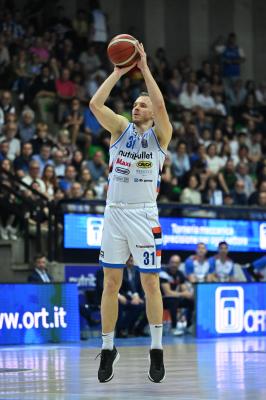 TREVISO 04 05 2025 LBA CAMPIONATO 2024-2025 NUTRIBULLET TREVISO BASKET - UMANA REYER VENEZIA