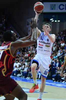 TREVISO 04 05 2025 LBA CAMPIONATO 2024-2025 NUTRIBULLET TREVISO BASKET - UMANA REYER VENEZIA