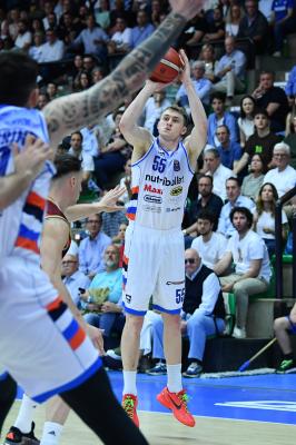 TREVISO 04 05 2025 LBA CAMPIONATO 2024-2025 NUTRIBULLET TREVISO BASKET - UMANA REYER VENEZIA