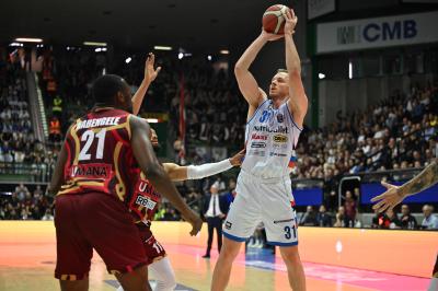 TREVISO 04 05 2025 LBA CAMPIONATO 2024-2025 NUTRIBULLET TREVISO BASKET - UMANA REYER VENEZIA