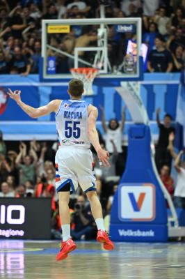 TREVISO 04 05 2025 LBA CAMPIONATO 2024-2025 NUTRIBULLET TREVISO BASKET - UMANA REYER VENEZIA
